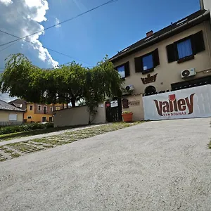 Valley Vendégház Eger